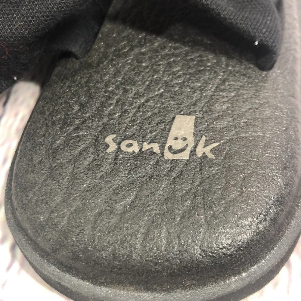 Sanuk yoga black